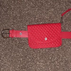 Vince Camino Belt bag